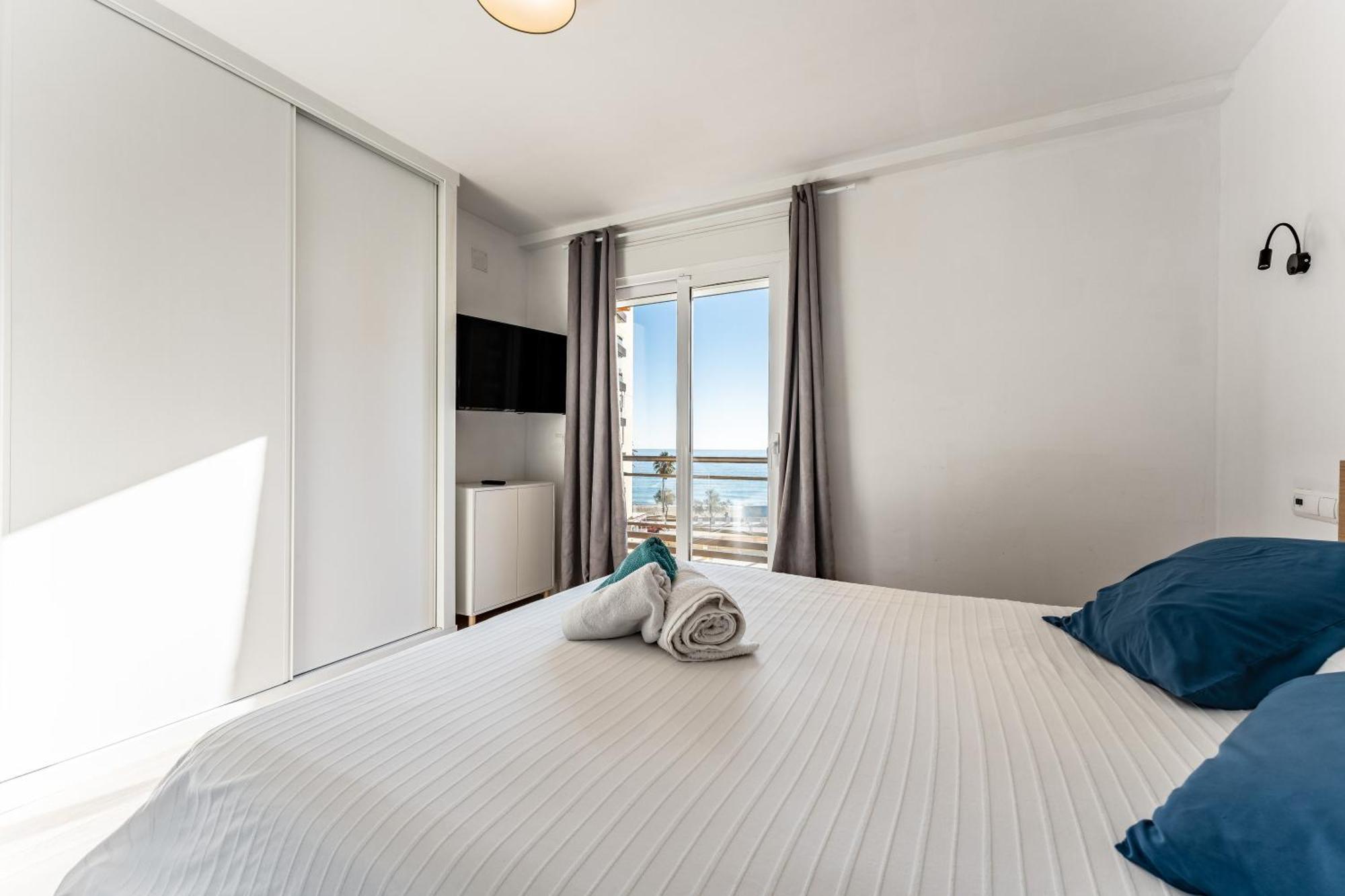 푸엔히롤라 Espectacular Vista Al Mar 아파트 외부 사진
